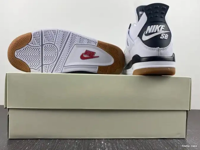 Rep Husky DR5415-100 Retro Jordan SB 4 0618
